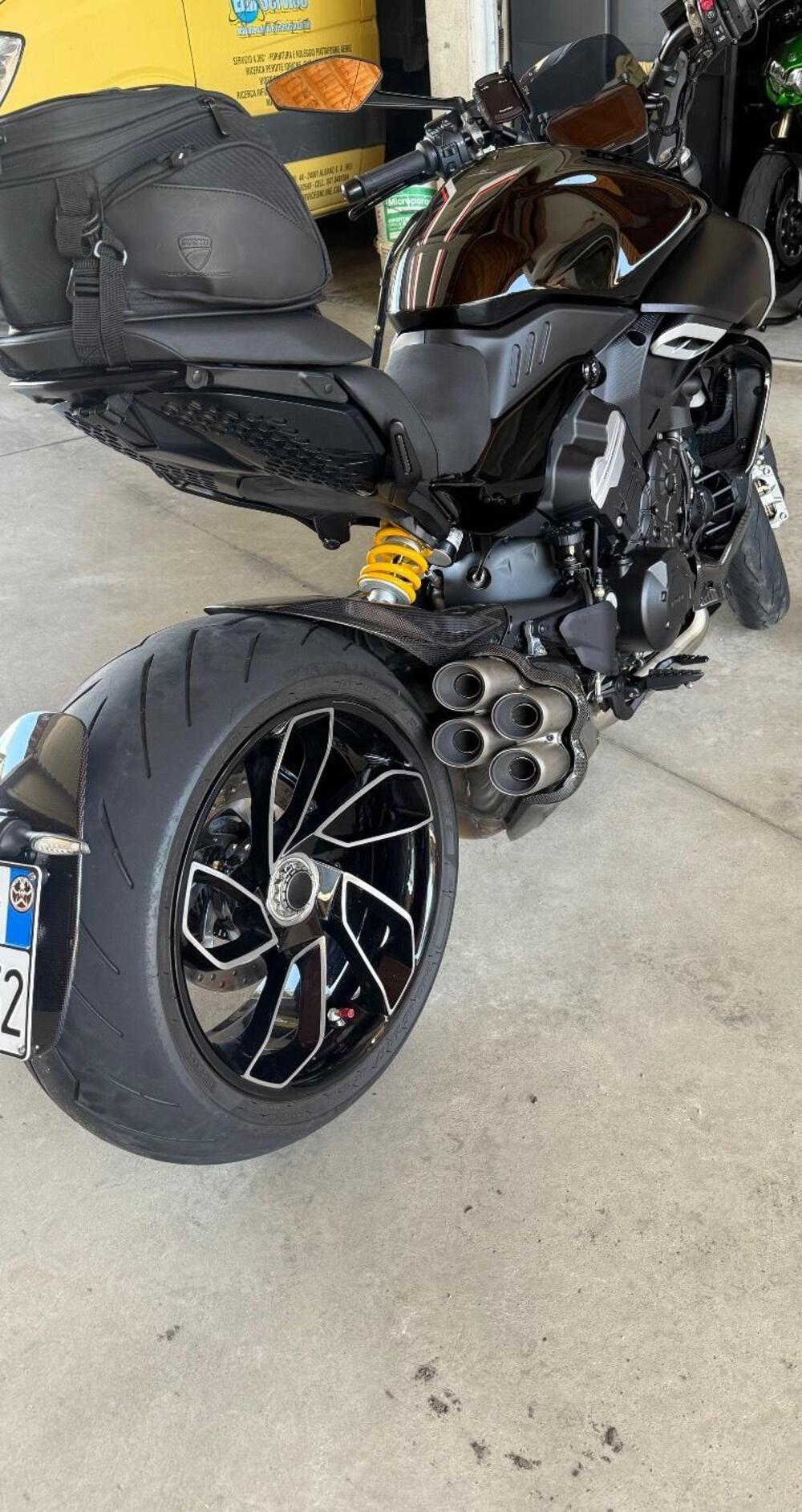 Ducati Diavel V4 (2023 - 26) (11)