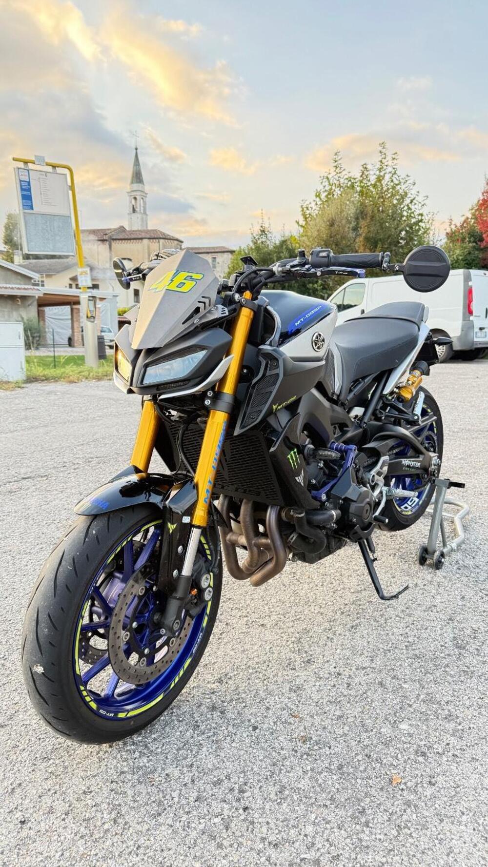 Yamaha MT-09 SP (2018 - 20) (2)