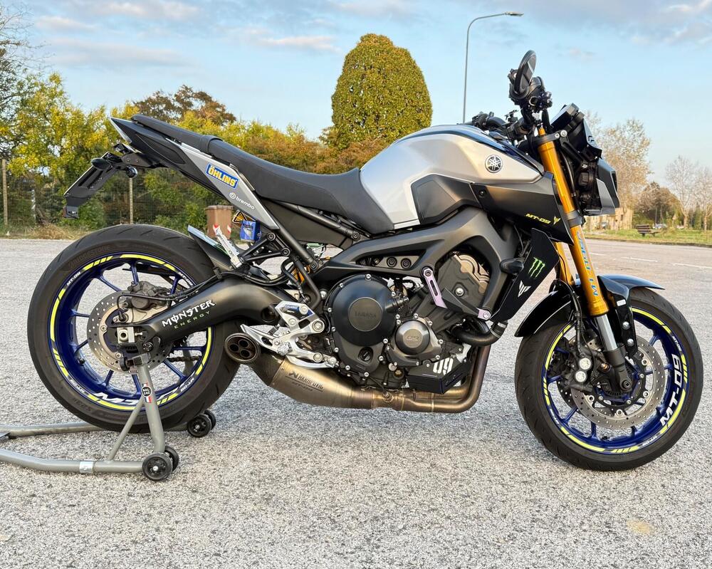 Yamaha MT-09 SP (2018 - 20) (6)