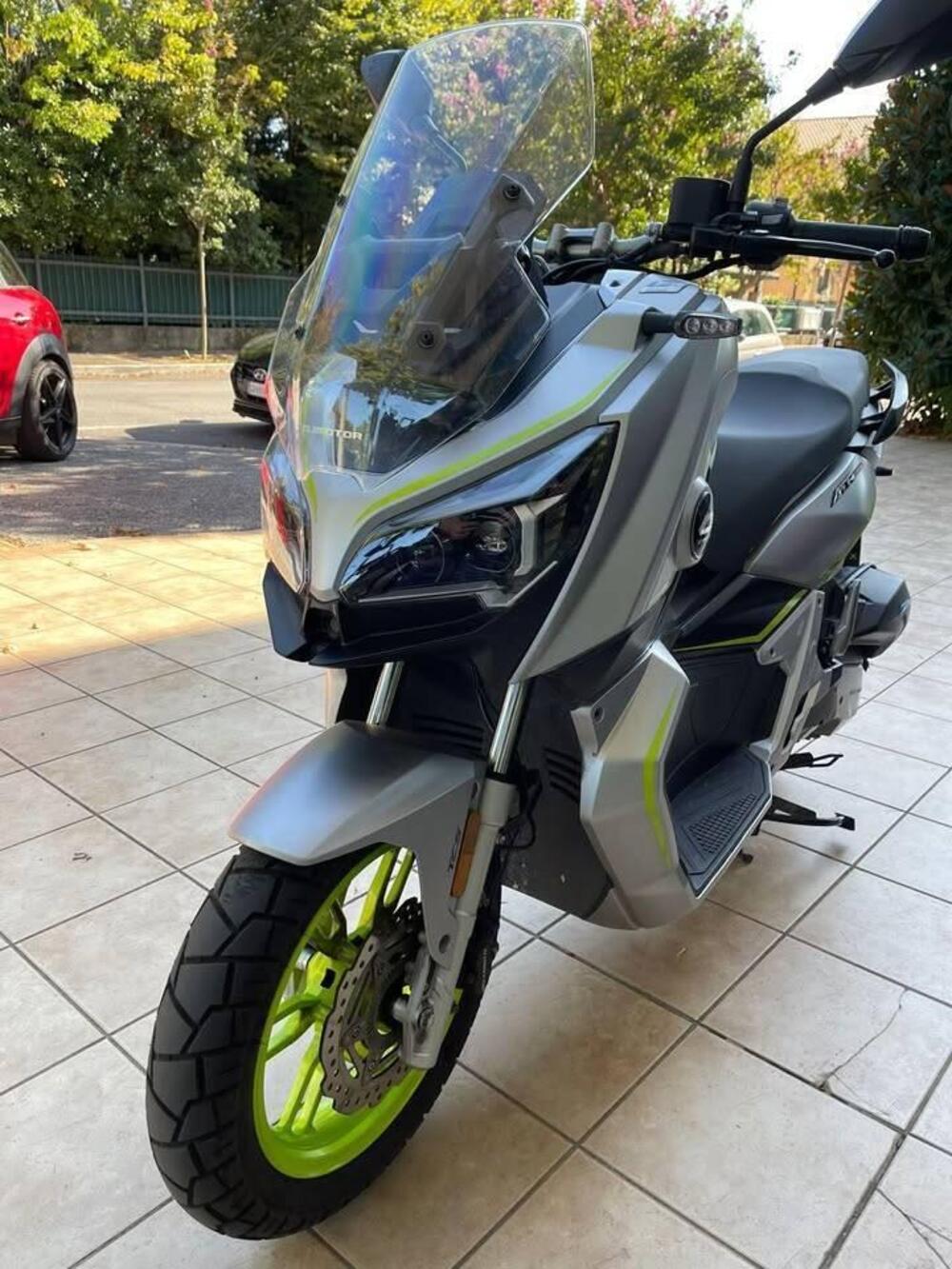 QJ Motor ATR 125 (2024) (3)