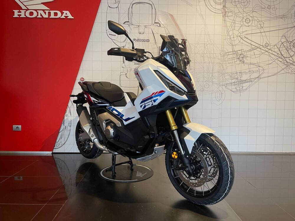 Honda X-ADV 750 Special Edition (2026) (2)