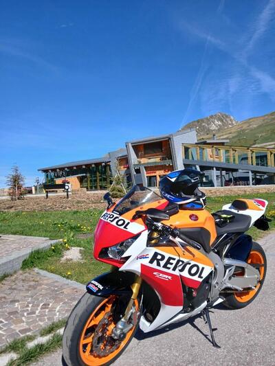 Honda CBR 1000 RR Fireblade SP (2014 - 16) usata