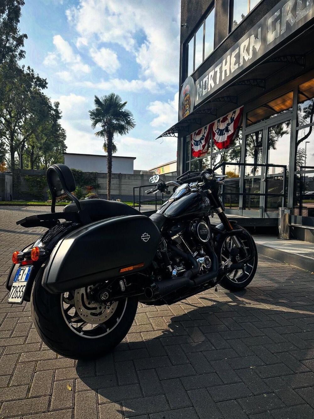 Harley-Davidson Sport Glide (2021 - 25) (2)