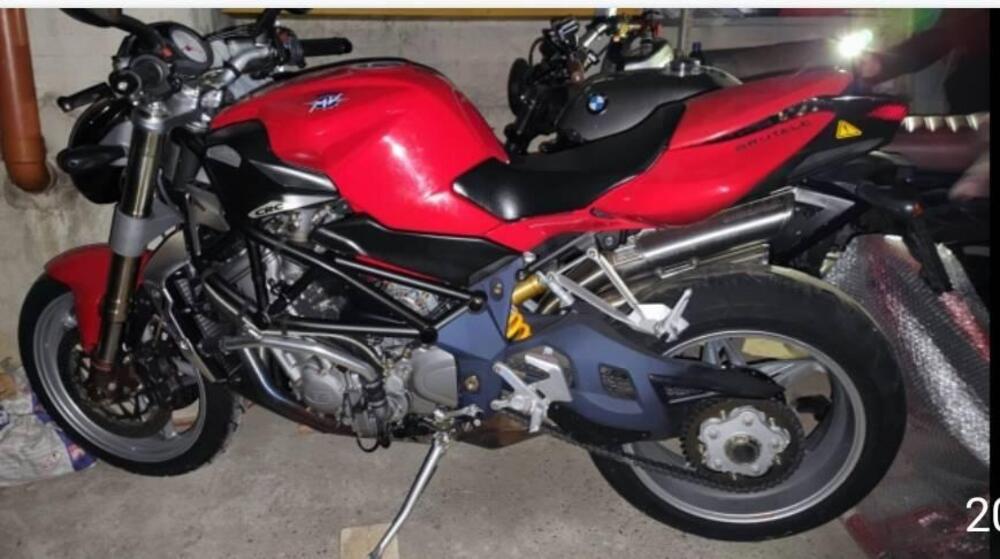 MV Agusta Brutale 910 S (2005 - 11) (4)