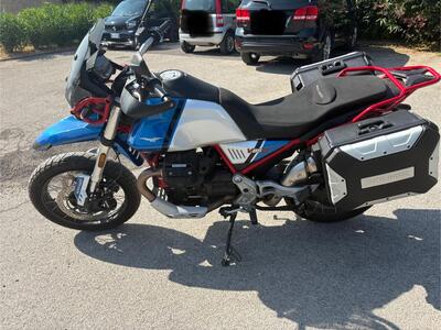 Moto Guzzi V85 TT Evocative Graphics (2021 - 23) usata