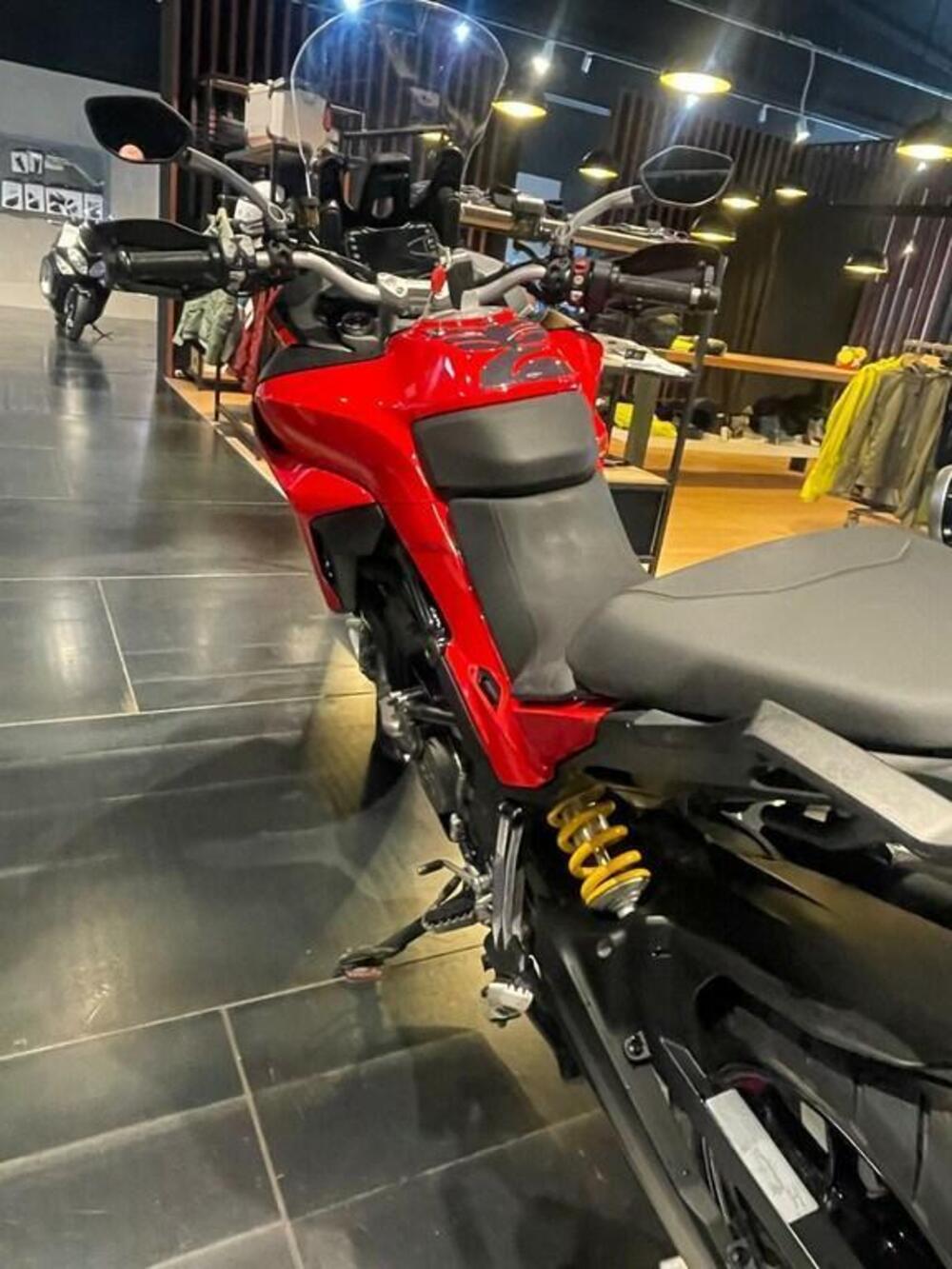 Ducati Multistrada V2 S (2022 - 24) (7)