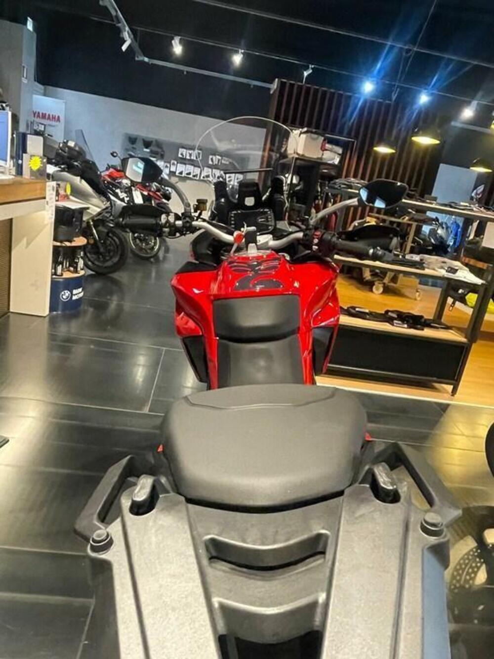 Ducati Multistrada V2 S (2022 - 24) (6)