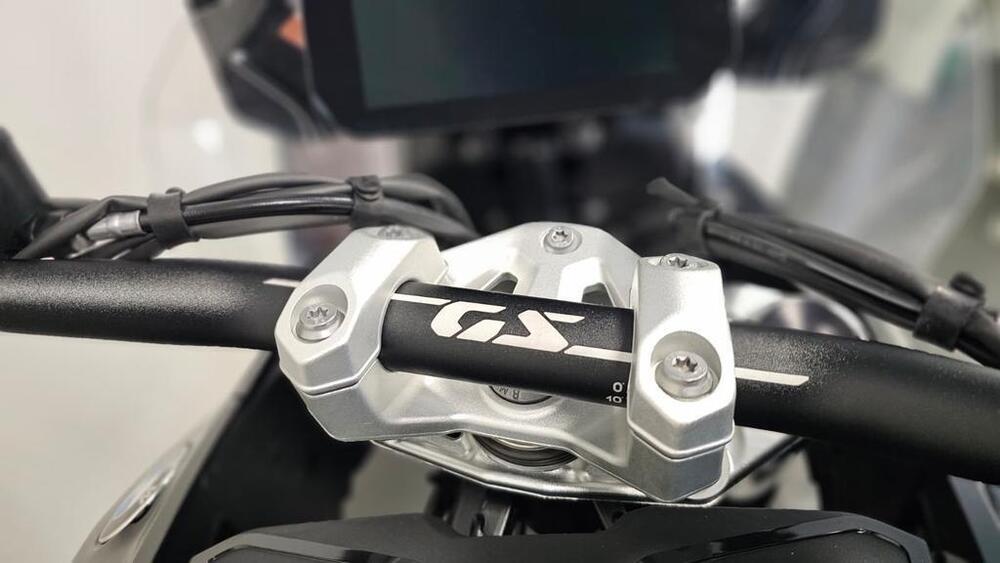 Bmw R 1300 GS (2023 - 26) (6)