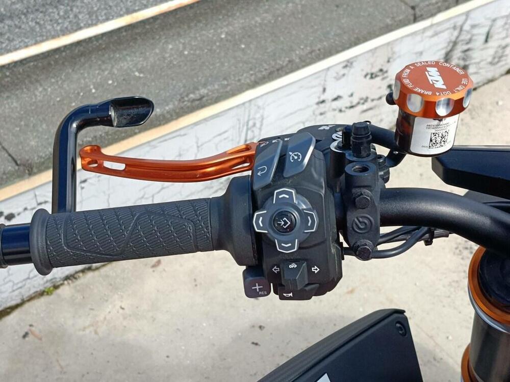 KTM 1390 Super Duke R EVO (2024 - 26) (8)