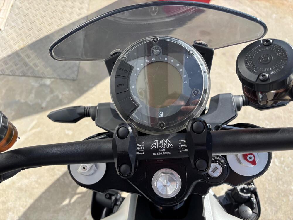 Husqvarna Vitpilen 701 (2018 - 19) (11)