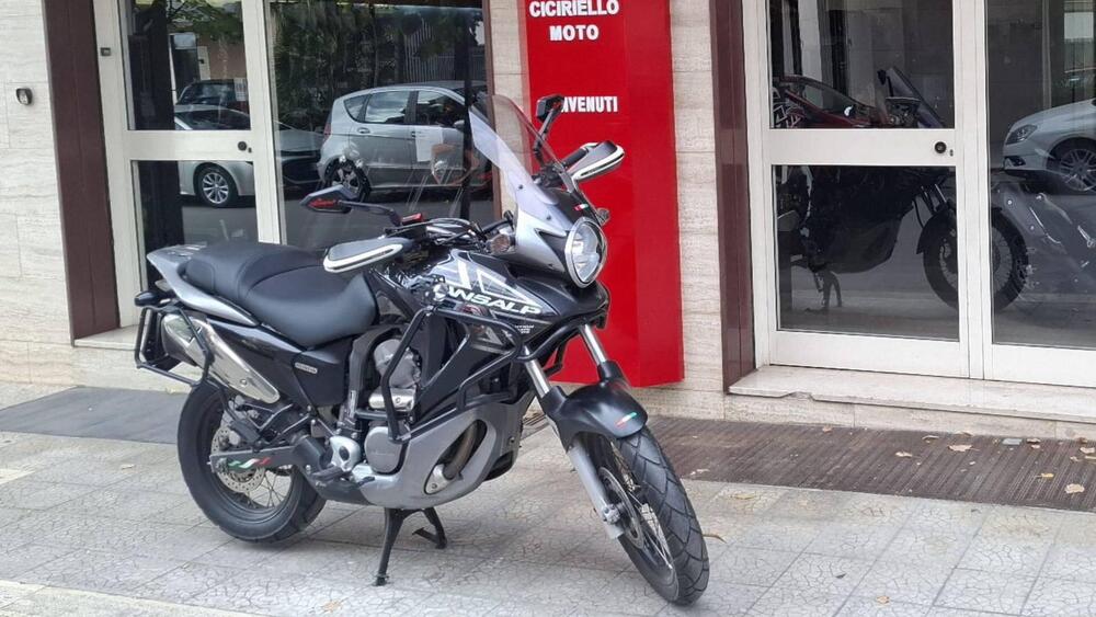 Honda Transalp XL 700 V (2007 - 2013) (16)