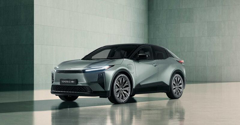 Toyota C-HR+ segna la svolta elettrica del marchio: fino a 600 km e prezzi da 25.550 euro