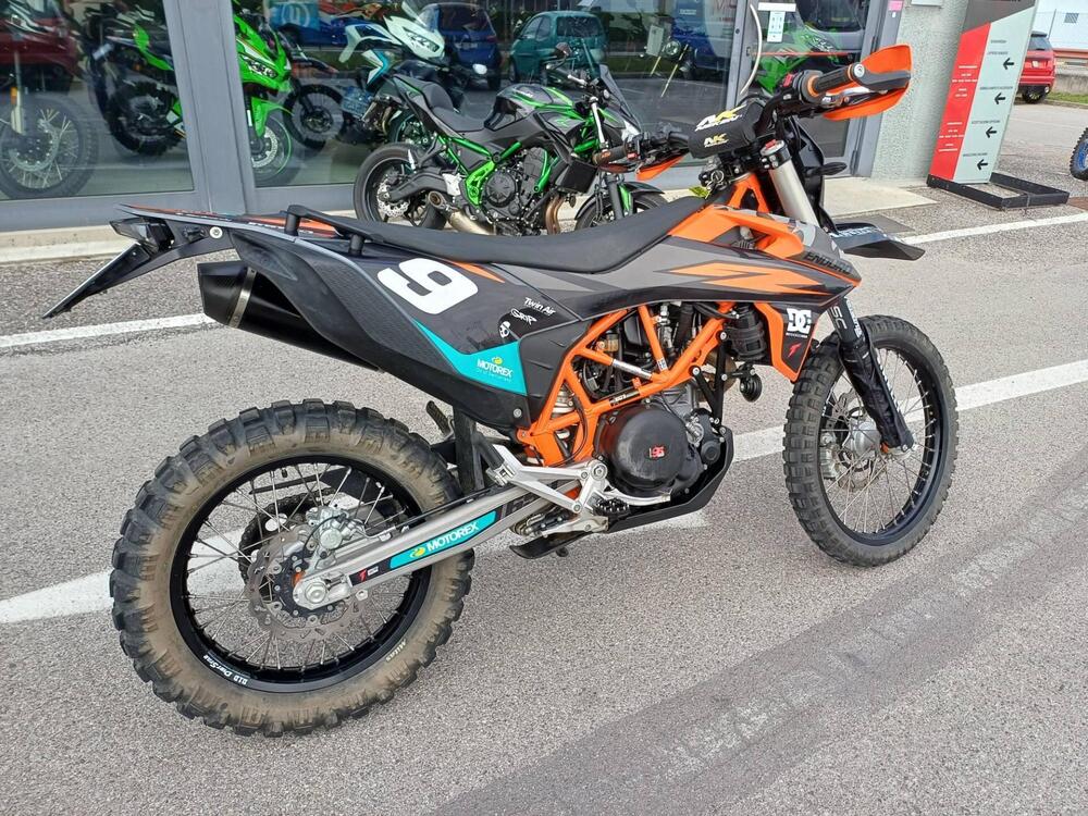 KTM 690 Enduro R (2021) (7)