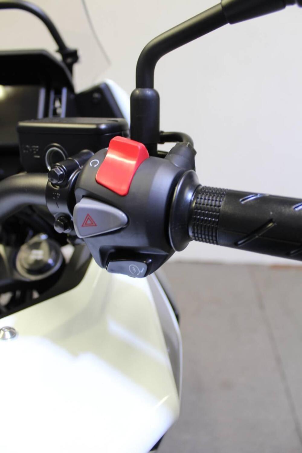 Honda NX500 (2024 - 25) (11)