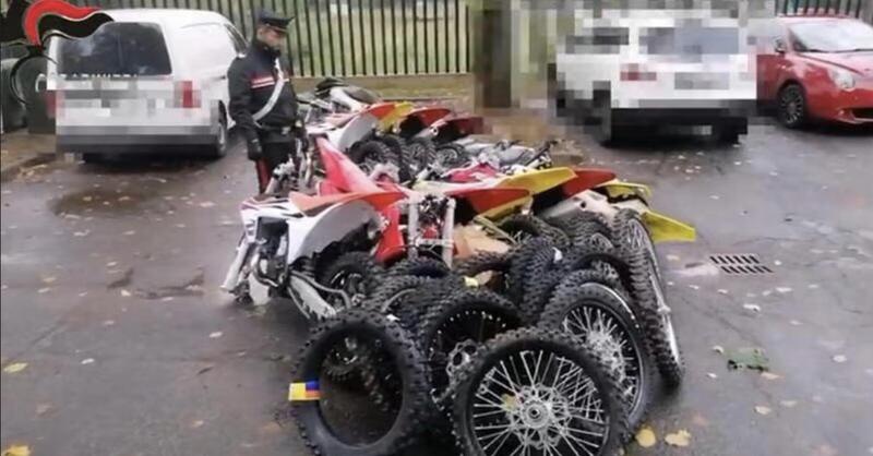 Moto rubate: smantellata banda, cinque denunciati e quindici moto recuperate 