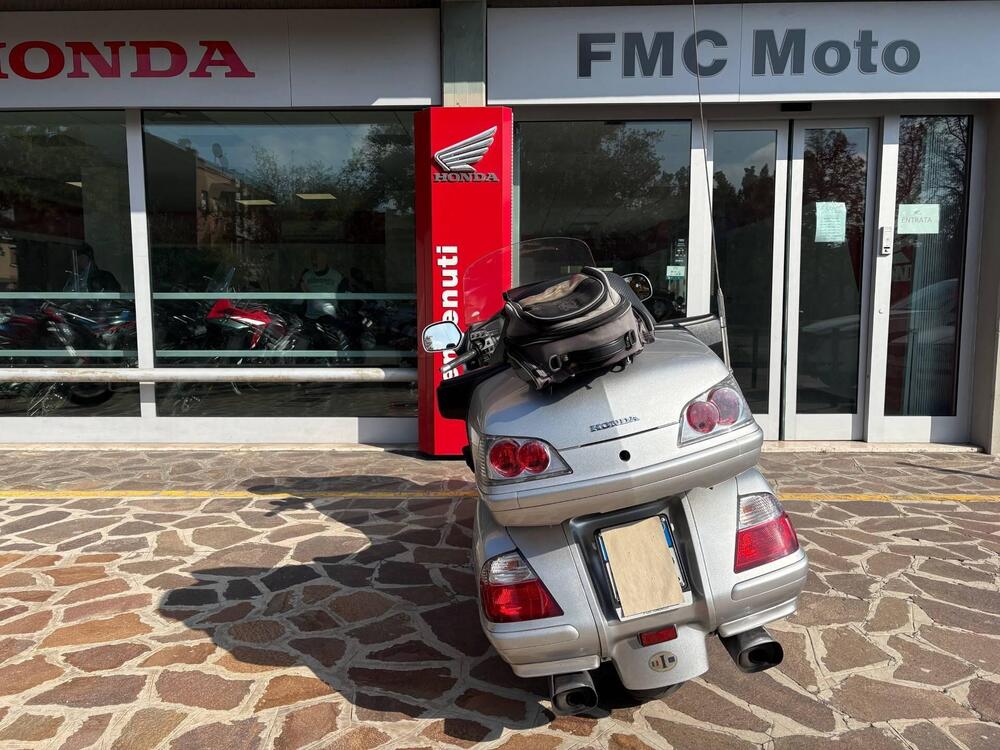 Honda GL 1800 Gold Wing (2007 - 11) (8)