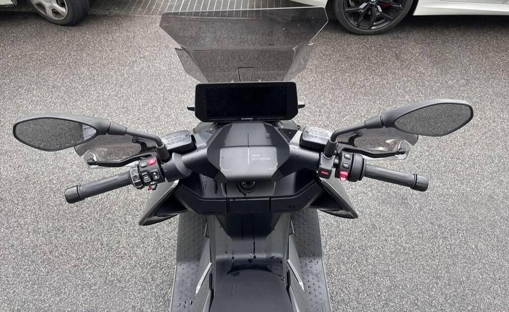 Bmw CE 04 (2021 - 25) (7)