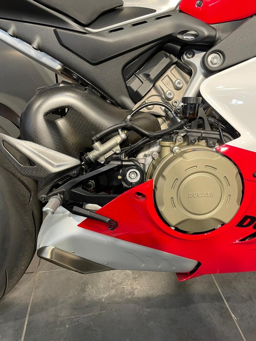Ducati Panigale V4 R (2023 - 24) (13)