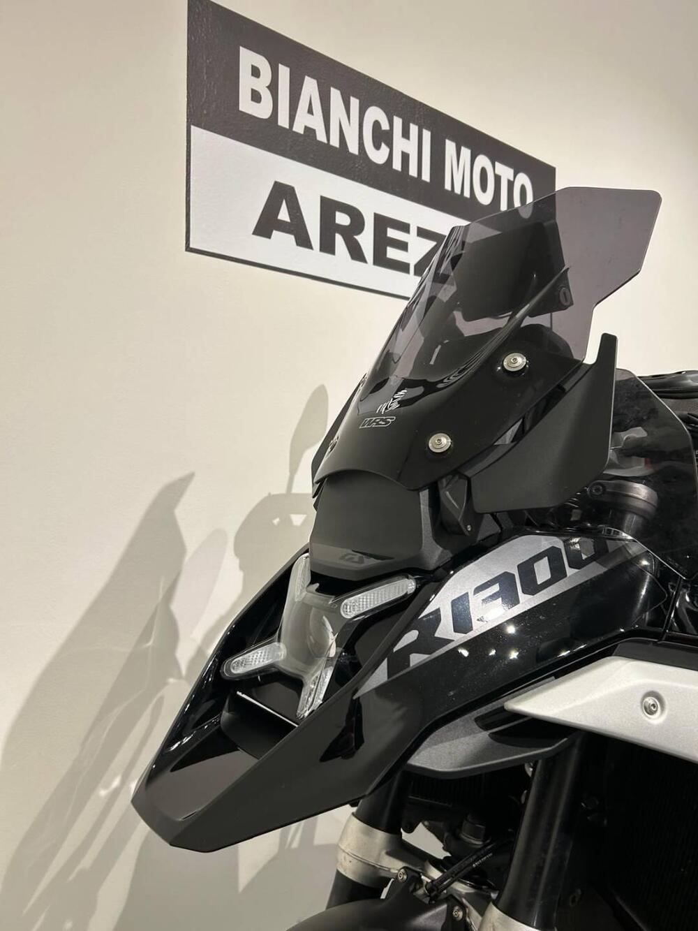 Bmw R 1300 GS Triple Black (2023 - 26) (8)