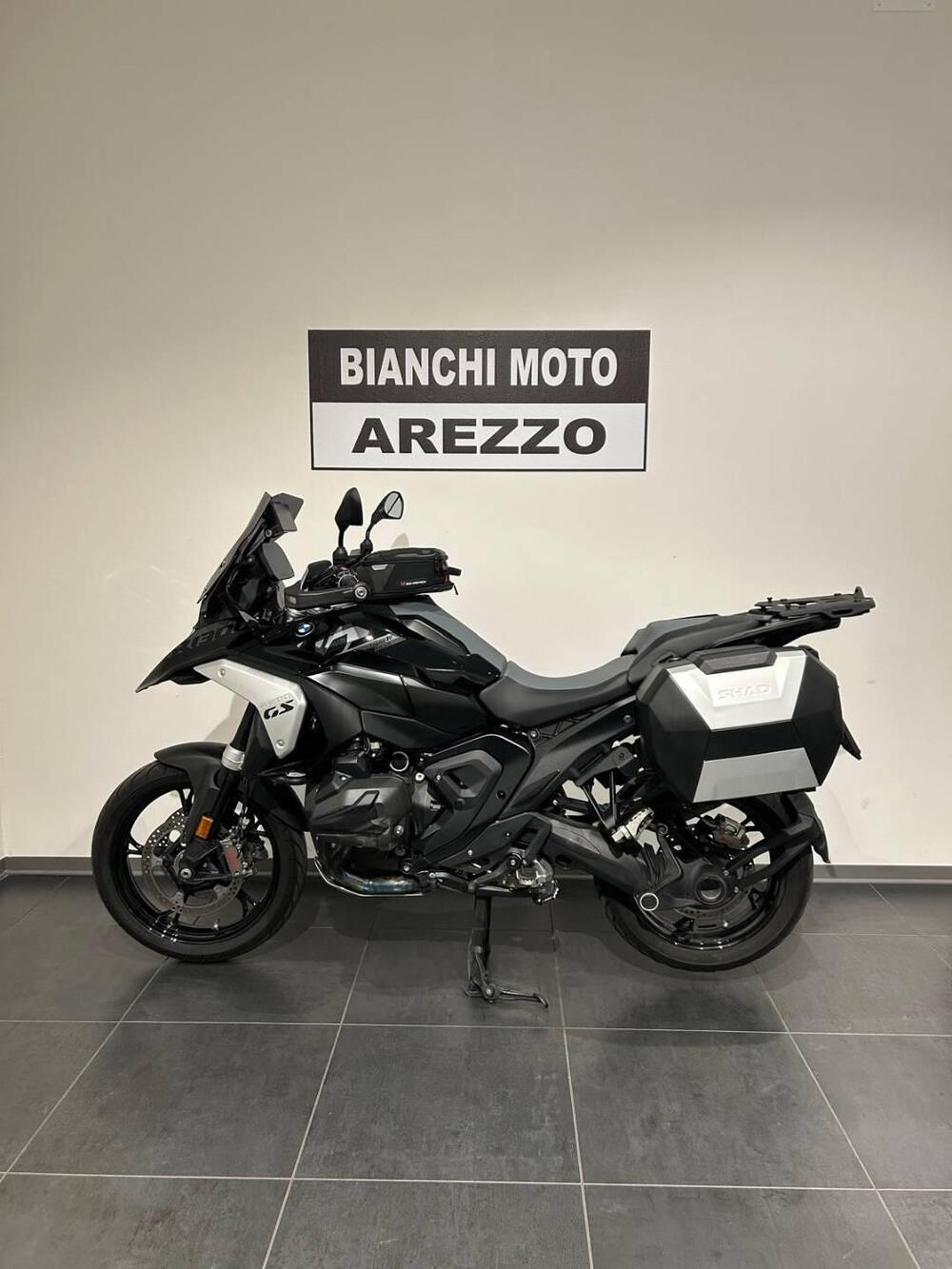 Bmw R 1300 GS Triple Black (2023 - 26) (2)