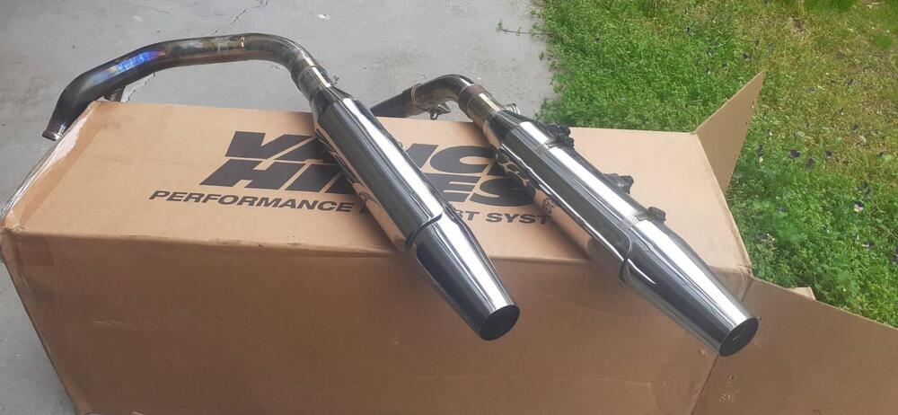 Harley-Davidson 883 Iron (2009 - 11) - XL 883N (6)