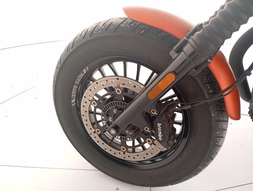 Moto Guzzi V9 Bobber Sport (2019 - 20) (9)