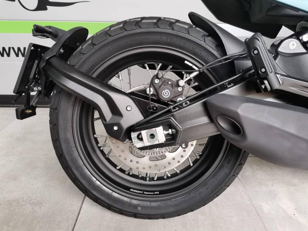 Moto Morini SEIEMMEZZO SCR (2022 - 26) (11)