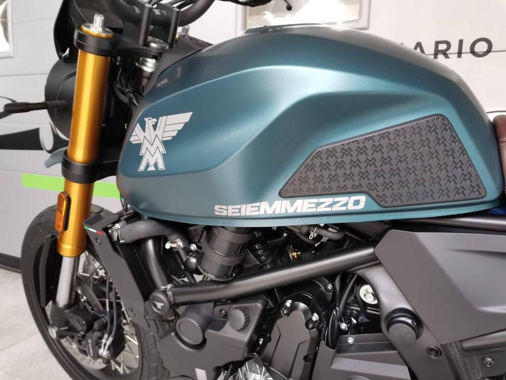 Moto Morini SEIEMMEZZO SCR (2022 - 26) (17)