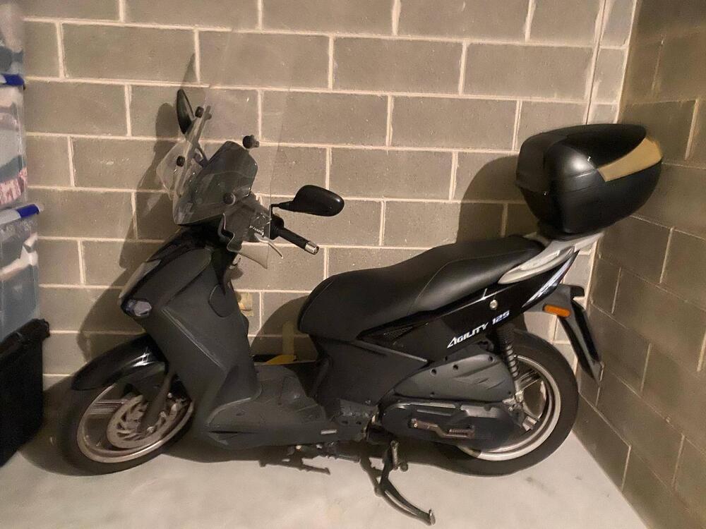 Kymco Agility 125 R16 (2008 - 17) (7)