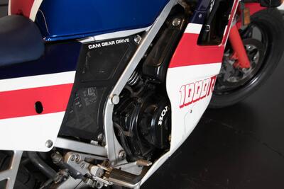 Honda VF 1000 F (1985 - 87) usata