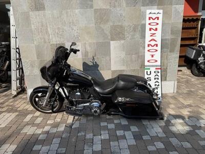 Harley-Davidson 1690 Street Glide (2011 - 13) - FLHX usata