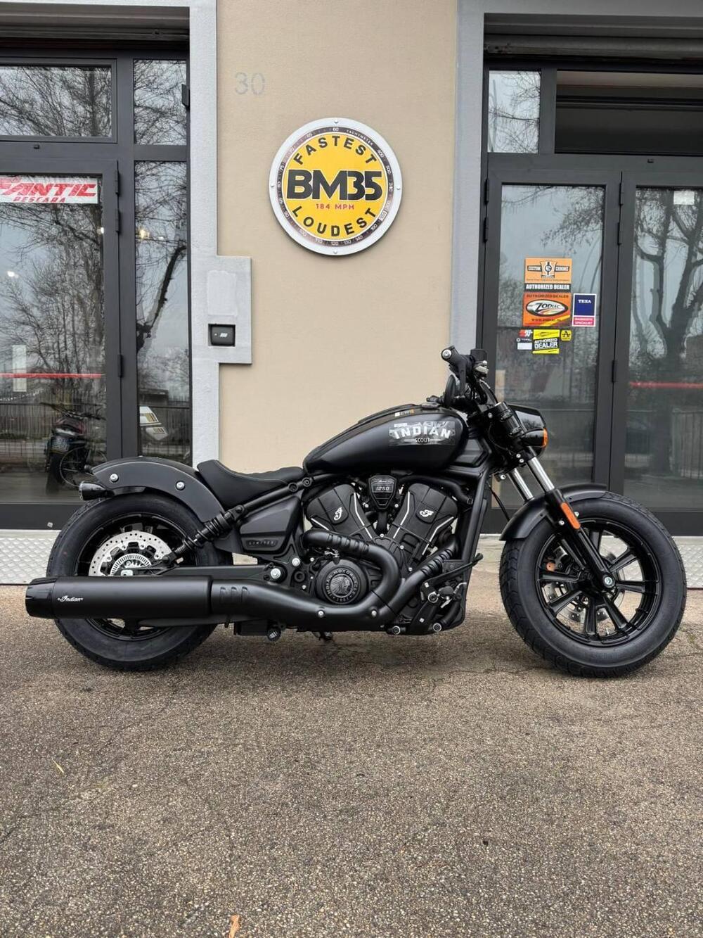 Indian Scout 1250 Bobber (2025) (2)