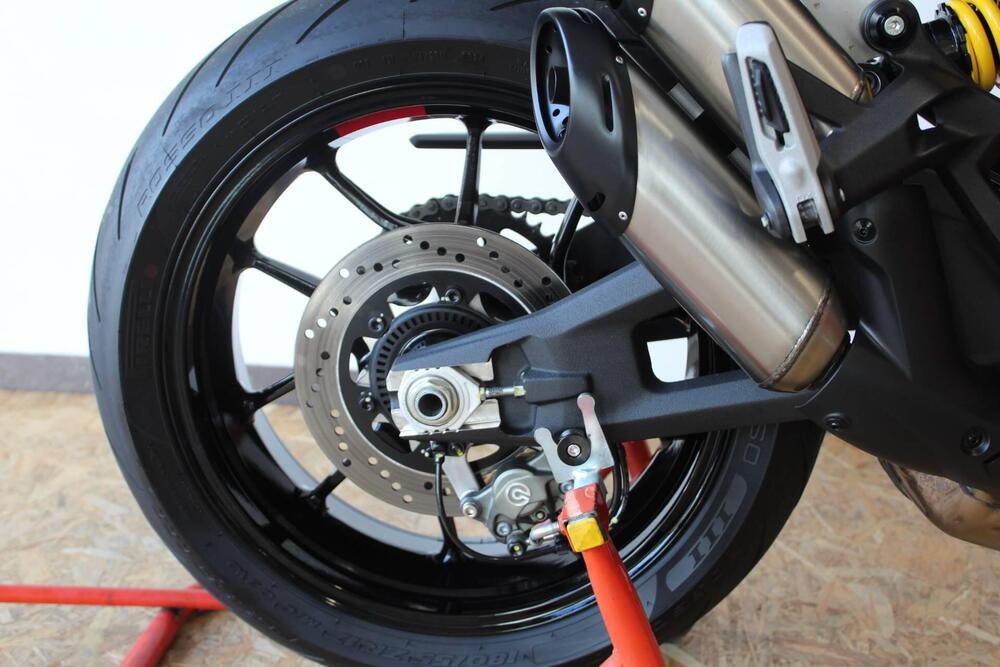 Ducati Monster 937 + (2021 - 25) (16)