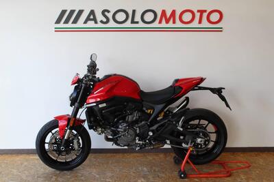 Ducati Monster 937 + (2021 - 25) usata