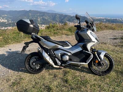 Honda X-ADV 750 DCT (2021 - 24) usata