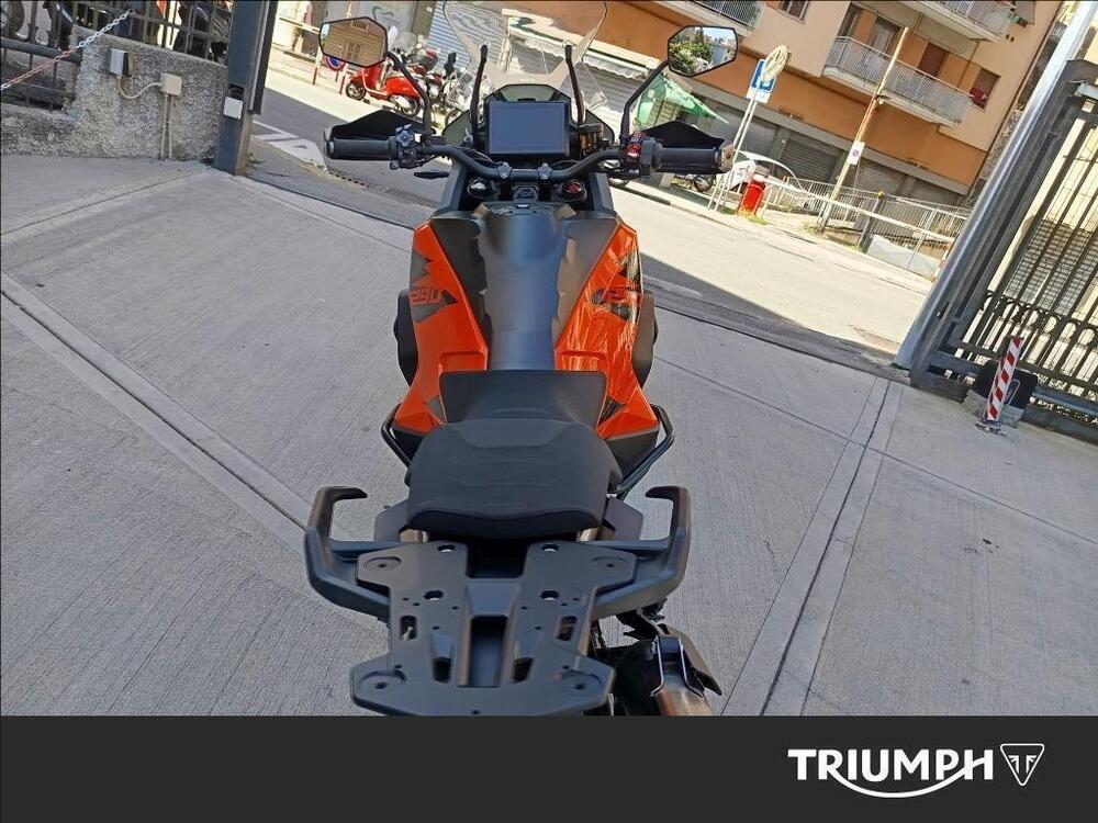 KTM 1290 Super Adventure S (2021) (4)