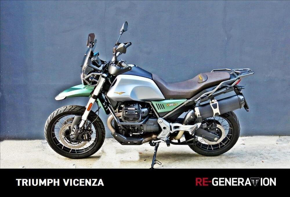 Moto Guzzi V85 TT Centenario (2021 - 22) (6)