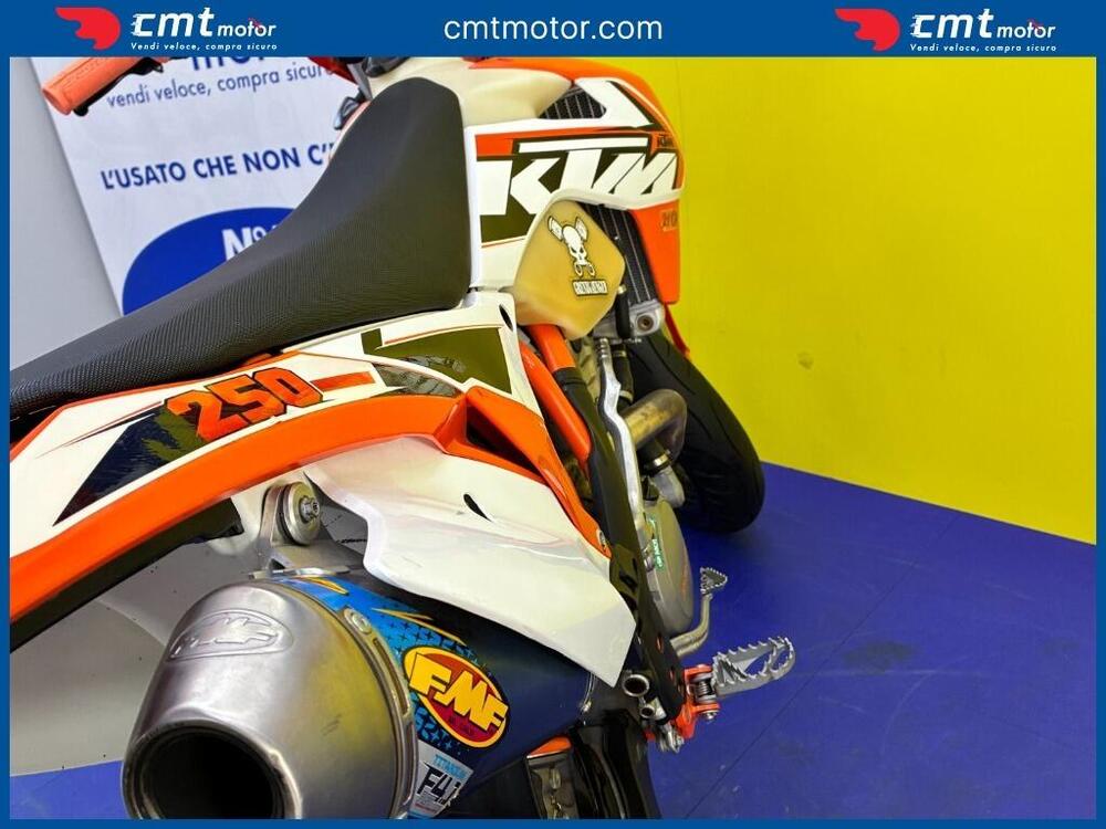 KTM 250 EXC E (2015) (10)