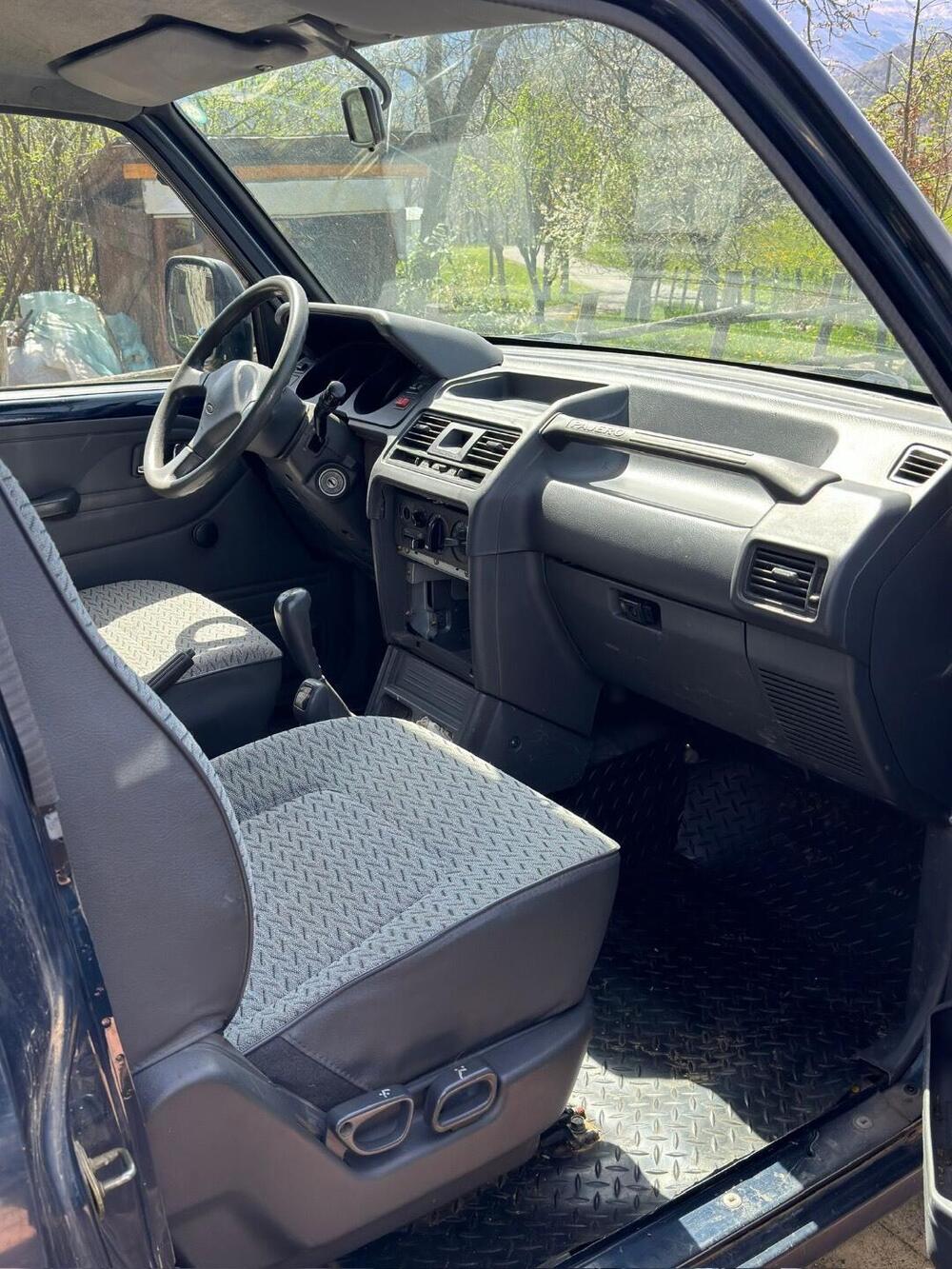 Mitsubishi Pajero usata a Modena (7)