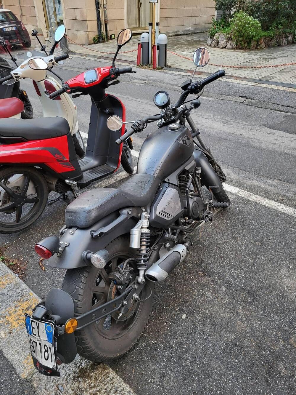 Keeway Motor K-Light 125 (2021 - 25) (2)