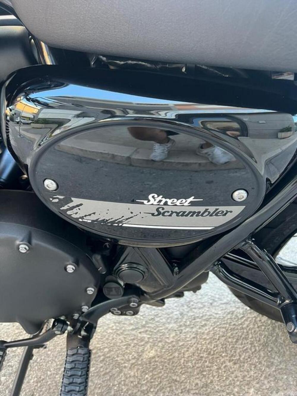 Triumph Street Scrambler 900 (2017 - 18) (4)