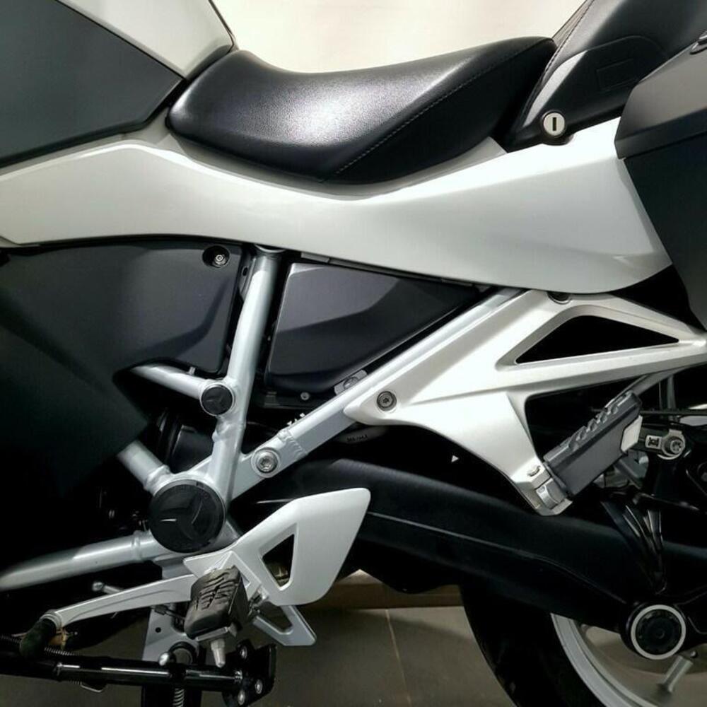 Bmw R 1250 RT (2021 - 25) (11)