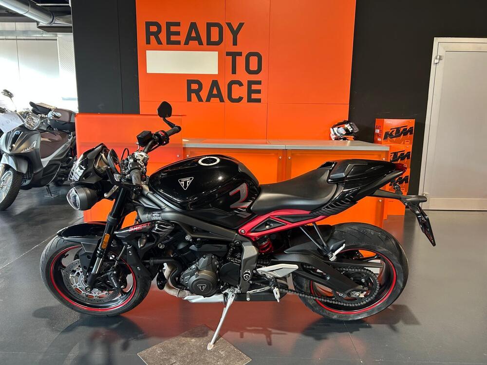 Triumph Street Triple R (2020 - 22) (2)