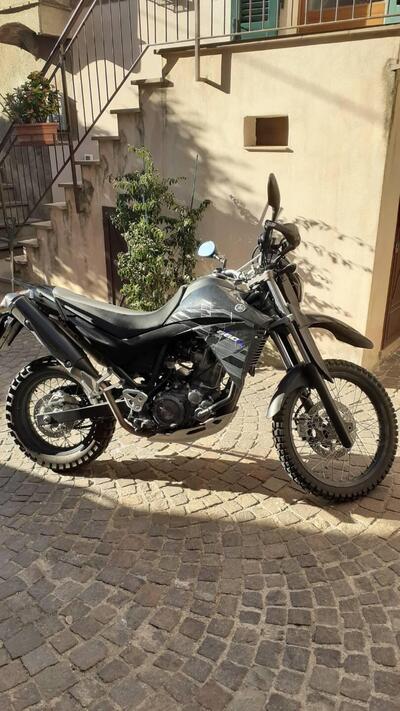 Yamaha XT 660 R (2004 - 16) usata