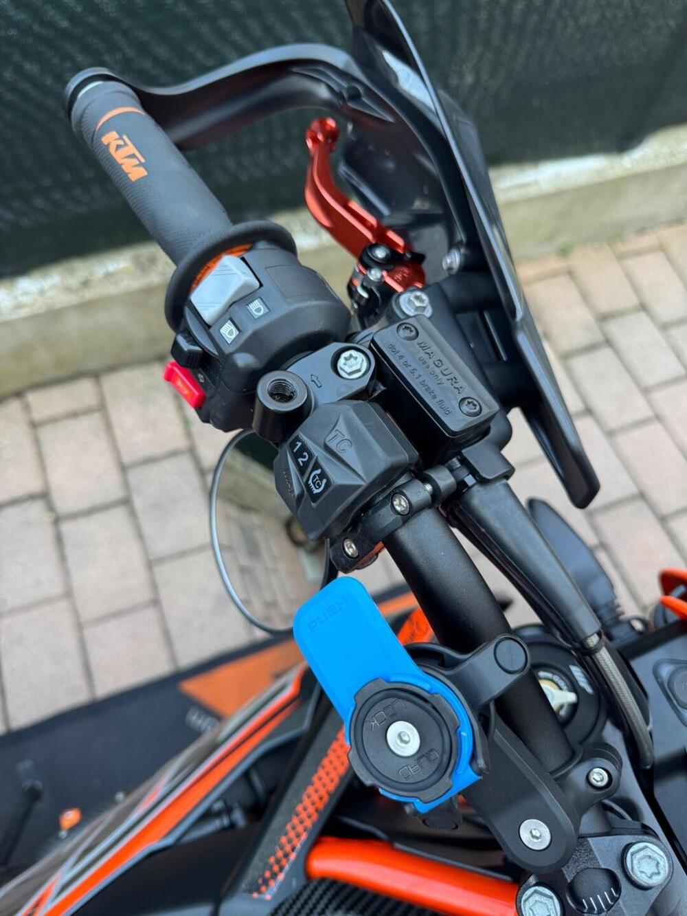 KTM 690 SMC R (2021 - 22) (7)