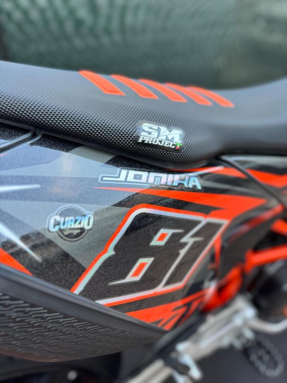 KTM 690 SMC R (2021 - 22) (8)