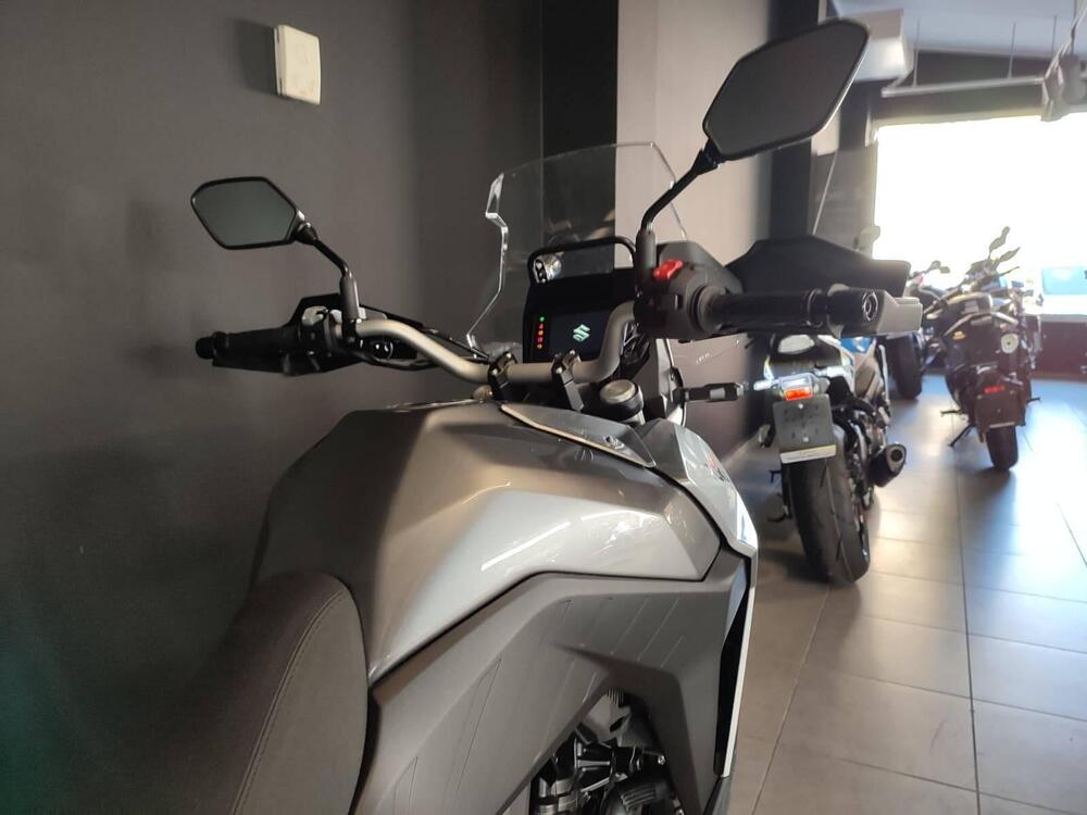 Suzuki V-Strom 800SE (2025 - 26) (6)