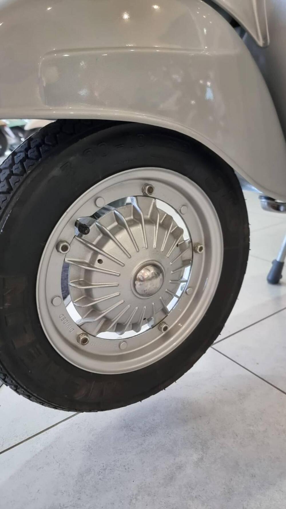 Piaggio Vespa Primavera 125 (4)