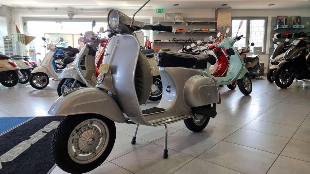 Piaggio Vespa Primavera 125 (10)