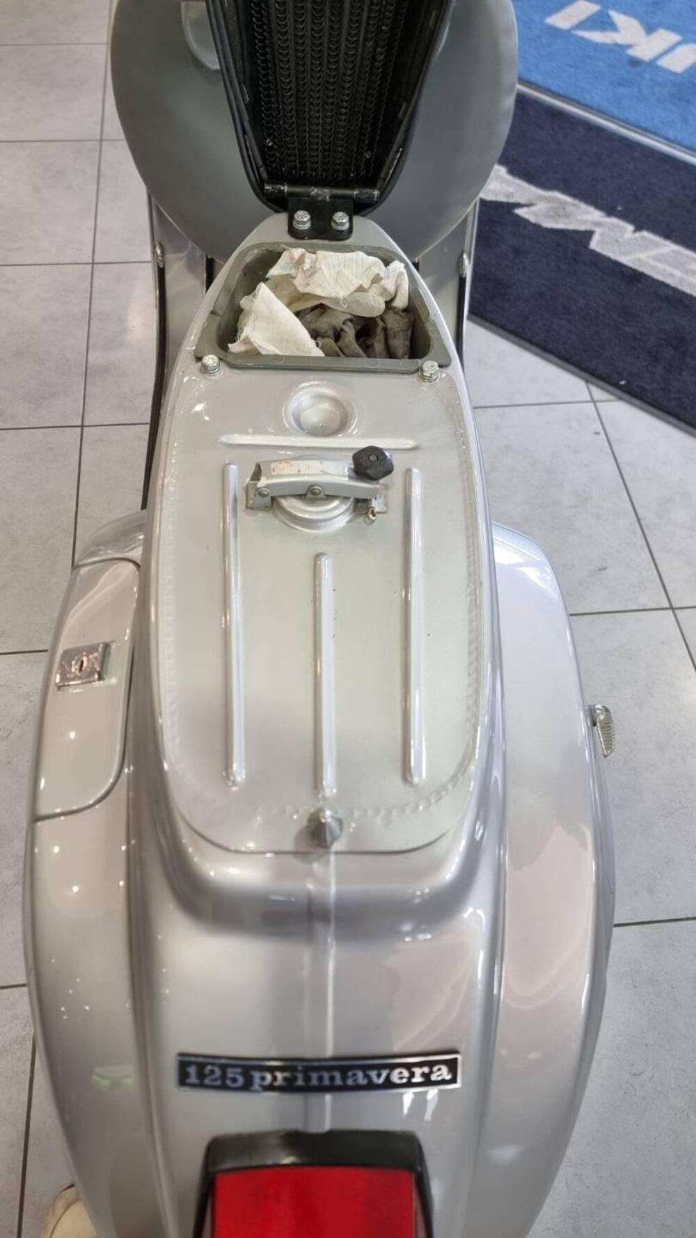 Piaggio Vespa Primavera 125 (15)